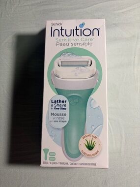 Schick Intuition Sensitive Care Women's Razor - Mint Green